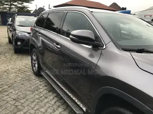 Toyota Highlander 2016 Gray