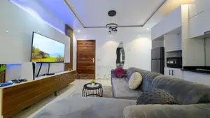 Beautiful 1 Bedroom High Rise With Pool, Ps5 and Balcony