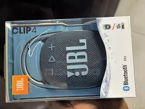 JBL Clip 4