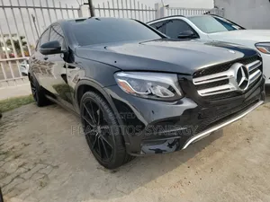 Mercedes-Benz GLC-Class 2017 Black