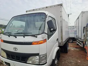 Toyota Dyna400 15felt Long Frame