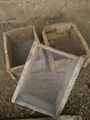 Rabbits Accessories E.G J-Feeders and Nesting Box