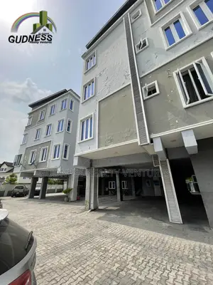 3bdrm Apartment in Lekki for rent