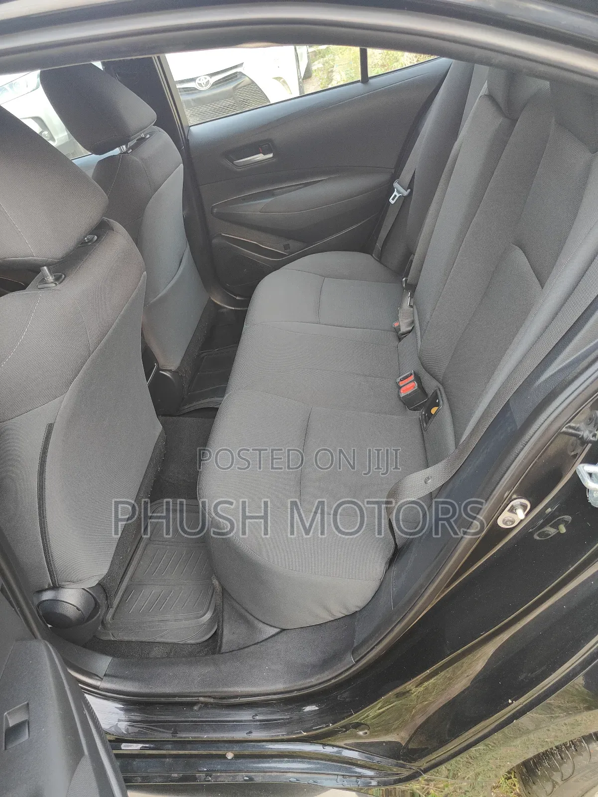 Toyota Corolla LE 2021 Black