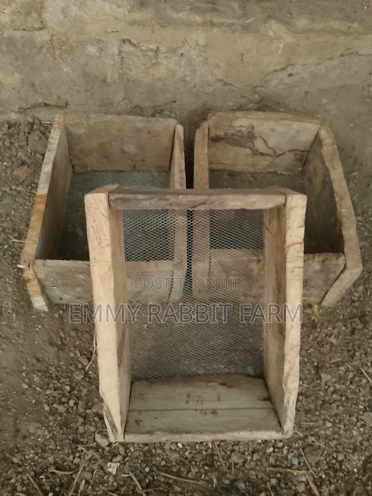 Rabbits Accessories E.G J-Feeders and Nesting Box