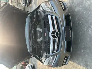 Mercedes-Benz GLK-Class 350 4MATIC 2012 Gray