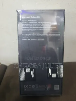 New Samsung Galaxy S10 128 GB Blue