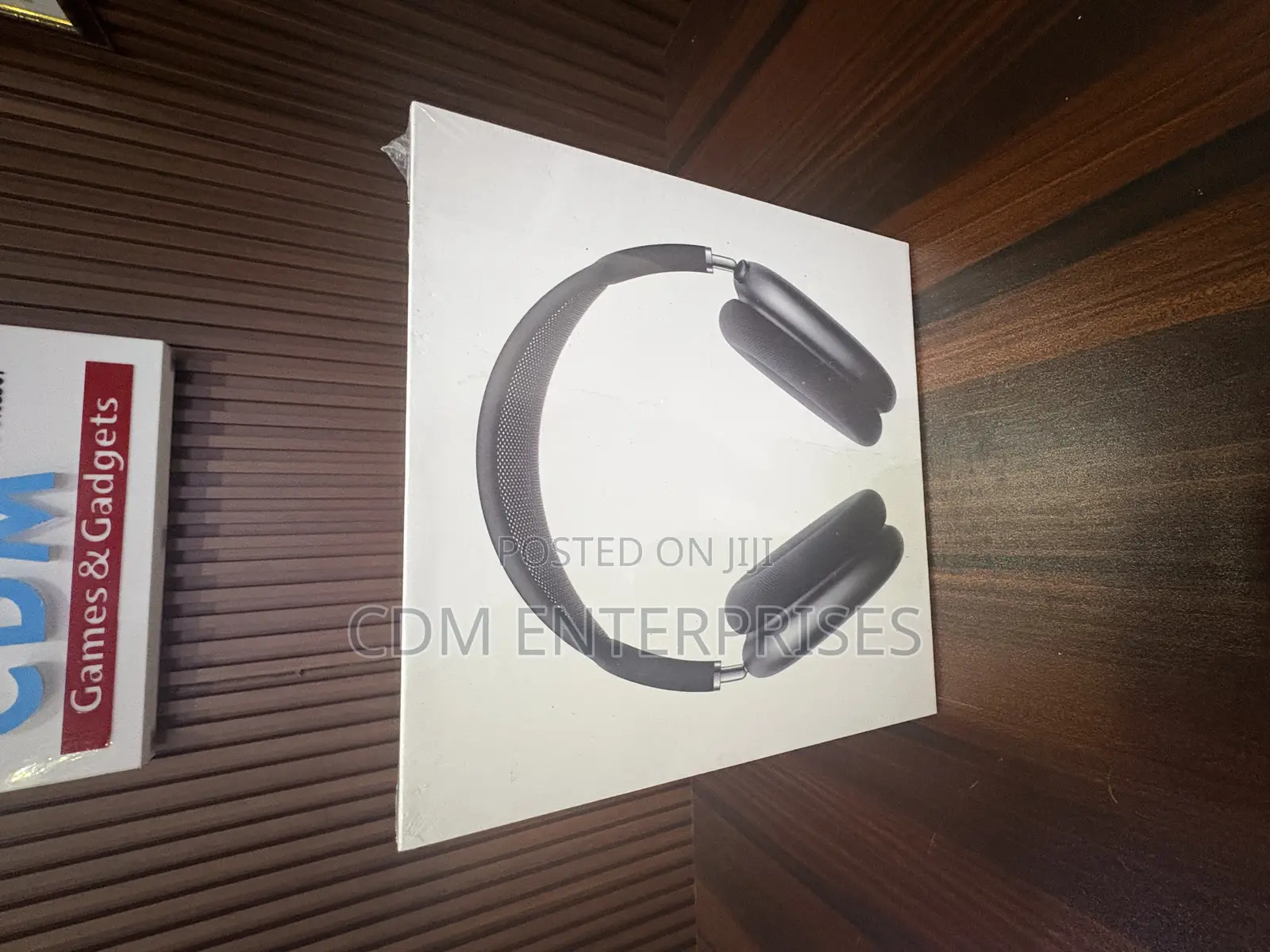 Apple Airpod Max Headphones