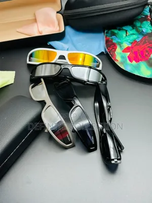 Prada Top Quality Glass