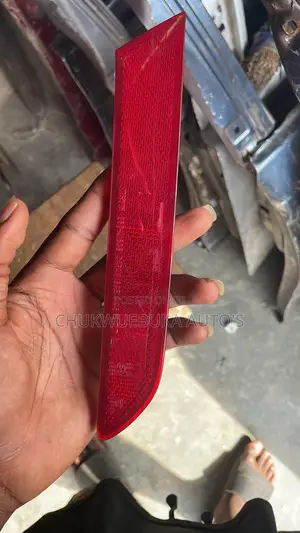 Bumper Light Cx9 2016