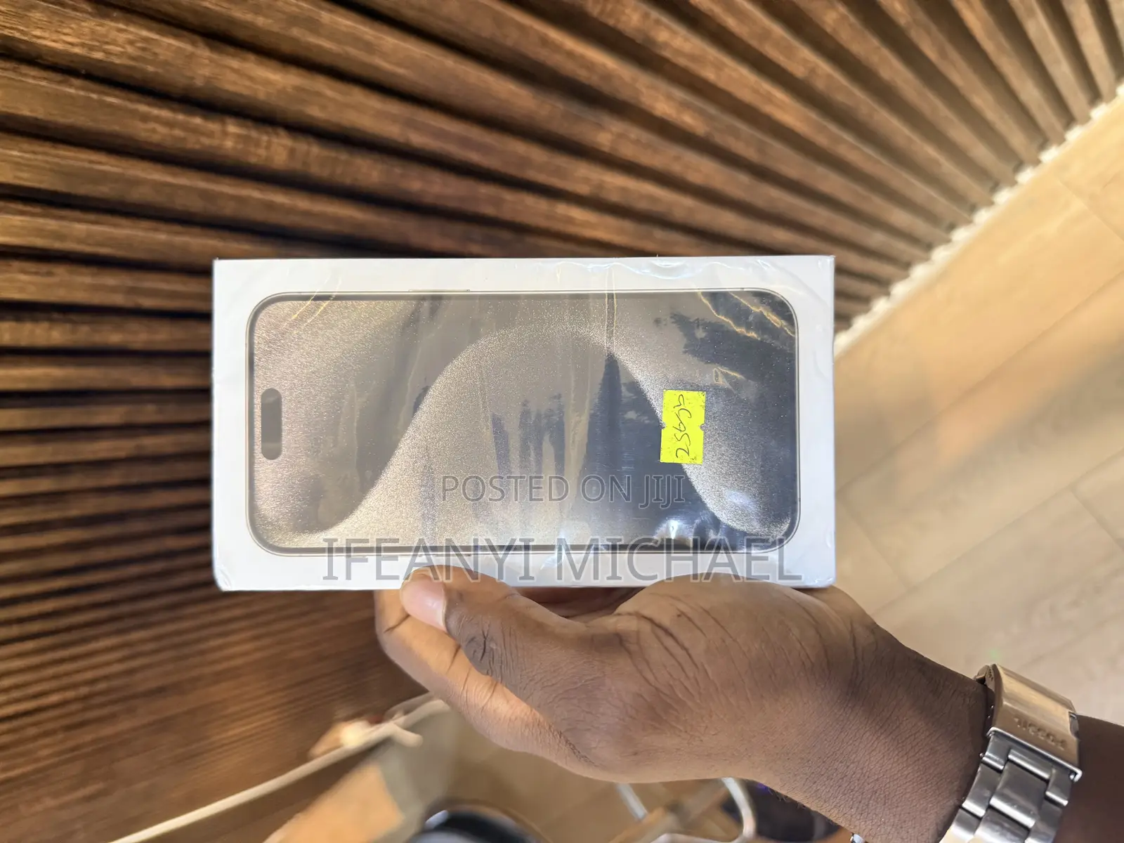 New Apple iPhone 15 Pro Max 256 GB Silver