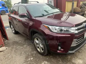 Toyota Highlander Limited V6 4x2 (3.5L 6cyl 6A) 2016 Burgundy