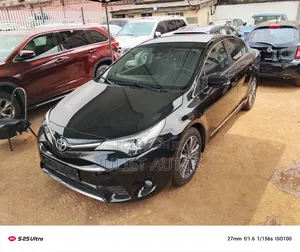 Toyota Avensis 2019 Black