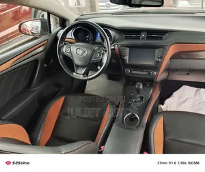 Toyota Avensis 2019 Black