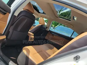 Lexus ES 350 FWD 2016 White