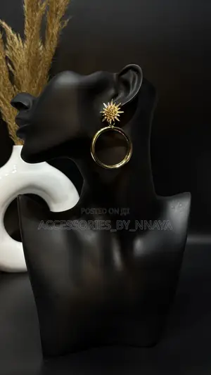 Star Gold Earring