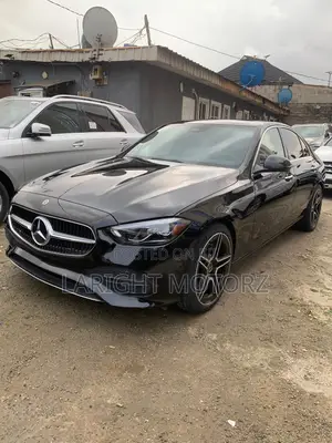 Mercedes-Benz C300 2024 Black