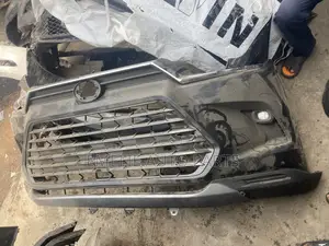 Toyota Grand Highlander Bumper