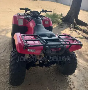 Honda 2015 Red