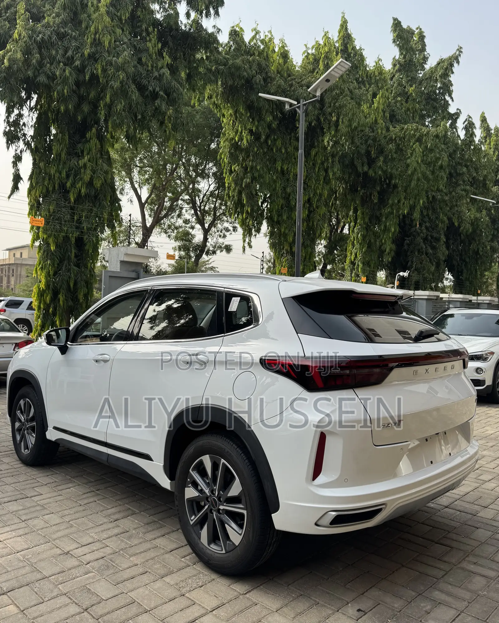 New Exeed LX 2025 White