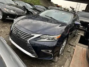 Lexus ES 350 FWD 2016 Blue