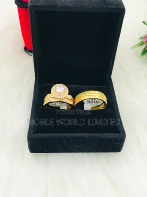 Elegant Zirconia Wedding Rings