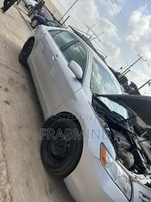 Toyota Camry LE 4dr Sedan (2.4L 4cyl 5A) 2008 Silver