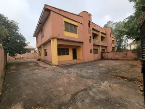 5bdrm Duplex in Udoka Estate, Awka for rent