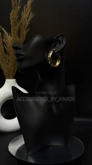 Gold Smooth Earrings