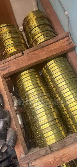 I Sales All Kinds Of Industrial Materials E.G Pipes,