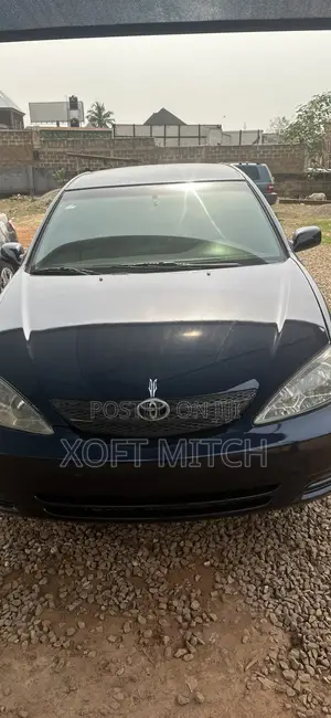 Toyota Camry 2005 Blue
