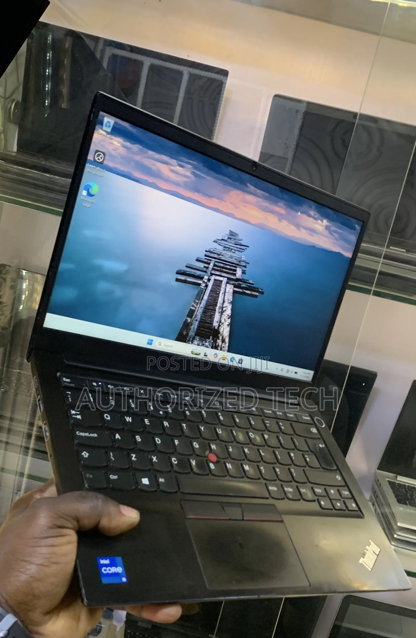 Laptop Lenovo ThinkPad E14 Gen 2 16GB Intel Core I5 SSD 256GB