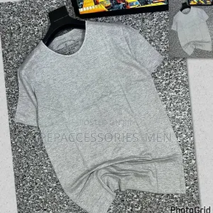 Plain Roundneck