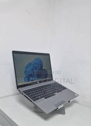 Laptop Dell Latitude 5510 8GB Intel Core i5 SSD 256GB
