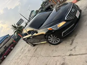 Hyundai Sonata Sport Sedan FWD (2.4L 4cyl 6A) 2016 Black