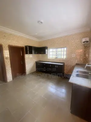 4bdrm Duplex in Magodo Gra Phase 1 for rent