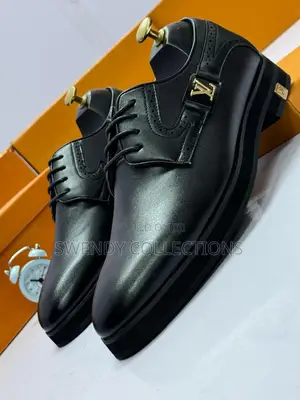 Luxury Louis Vuitton Cooperate Shoe