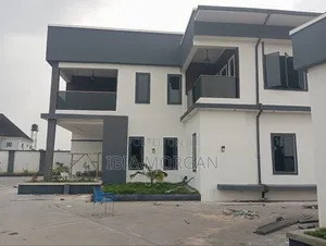 5bdrm Duplex in Shelter Afrique, Uyo for sale