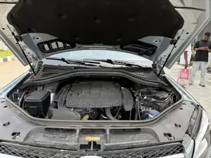 Mercedes-Benz GLE-Class GLE 350 2018 Blue