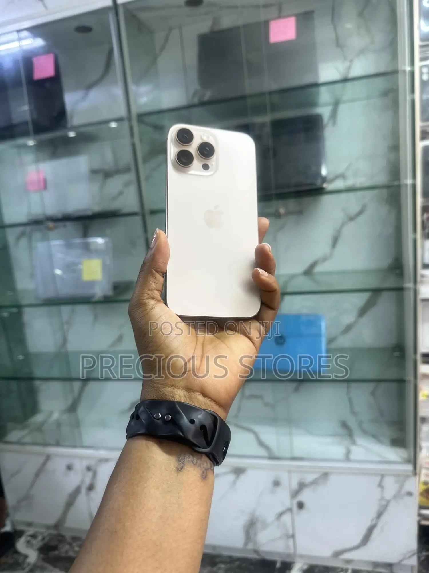 Apple iPhone 16 Pro Max 256 GB Gold