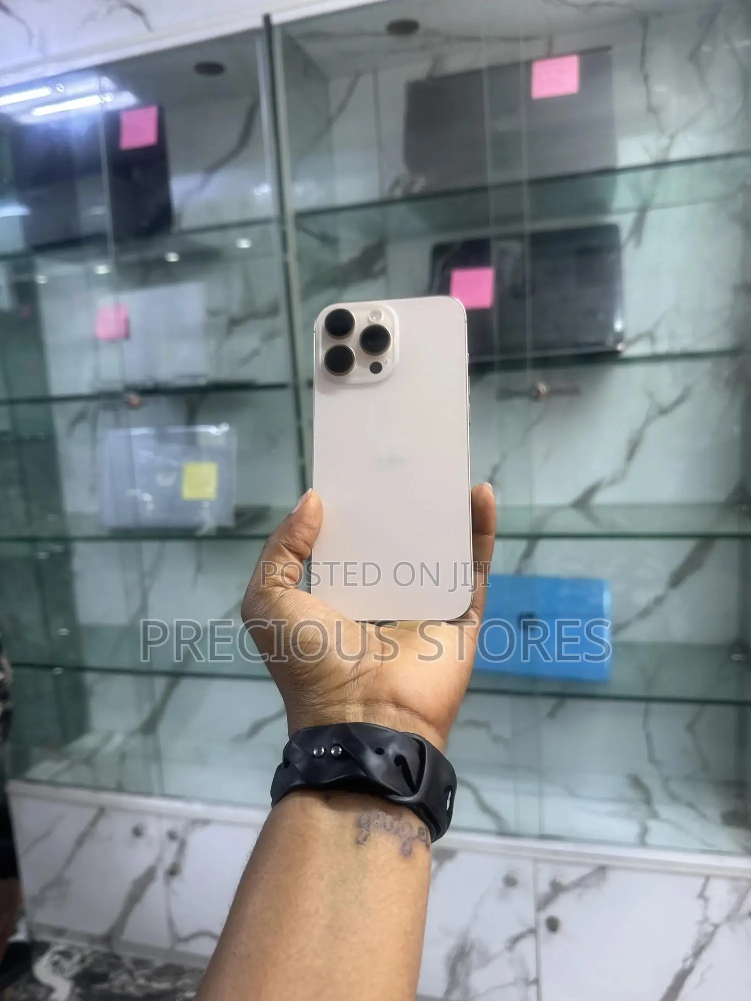 Apple iPhone 16 Pro Max 256 GB Gold