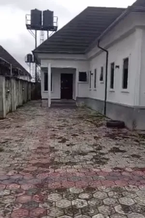4bdrm Bungalow in Opete, Warri for sale