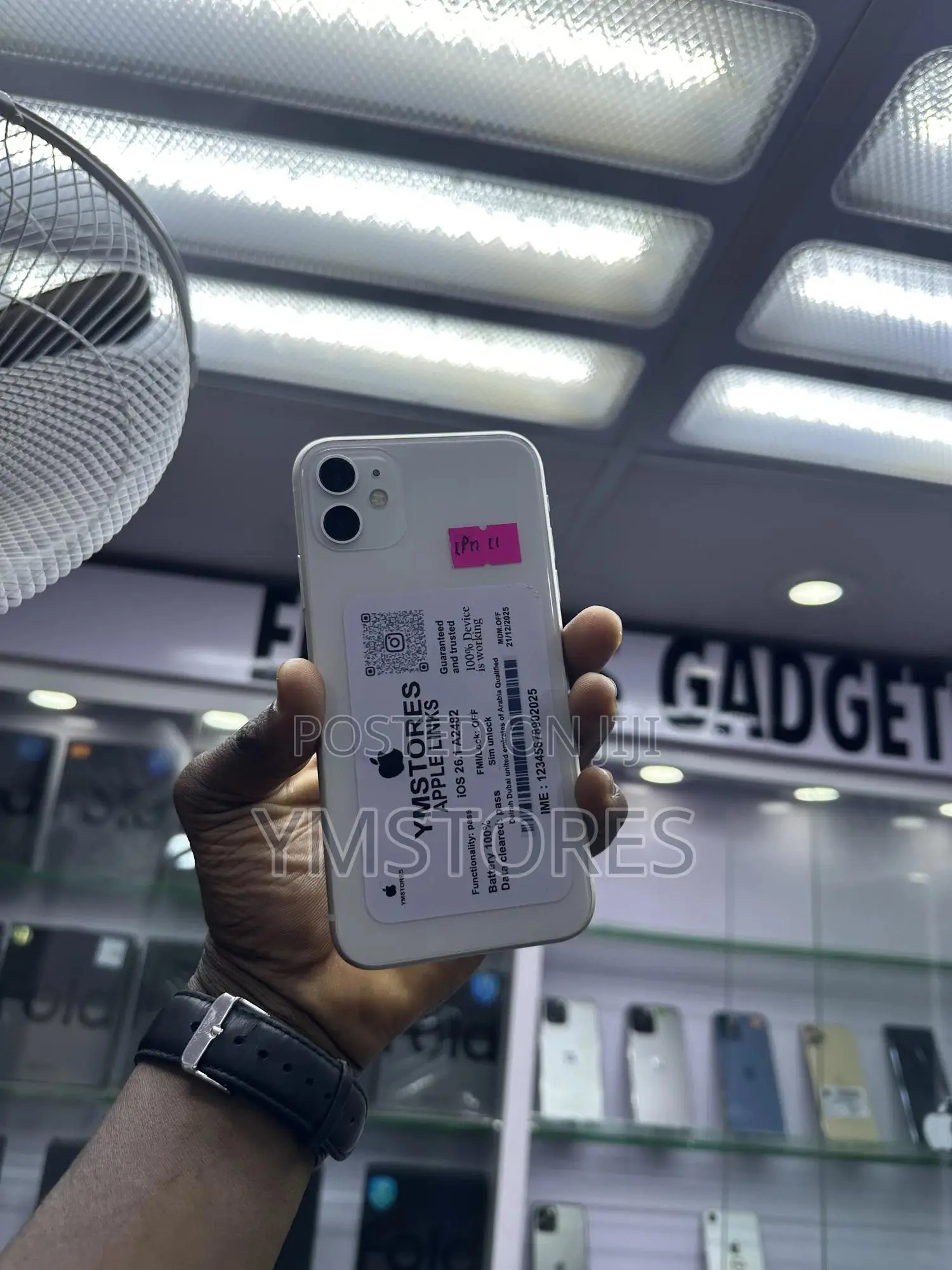 New Apple iPhone 11 64 GB Black