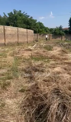 One and Half Plot of Land at Adetokun Area Very Close to Bitemore