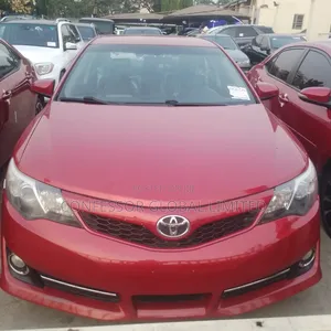 Toyota Camry 2013 Red