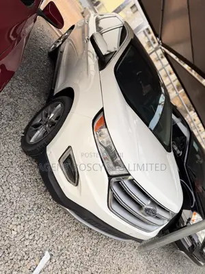 Ford Edge Titanium AWD 2018 White