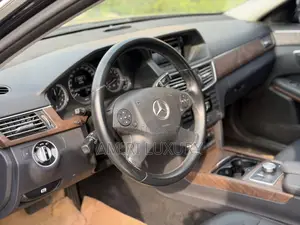 Mercedes-Benz E350 2013 Black