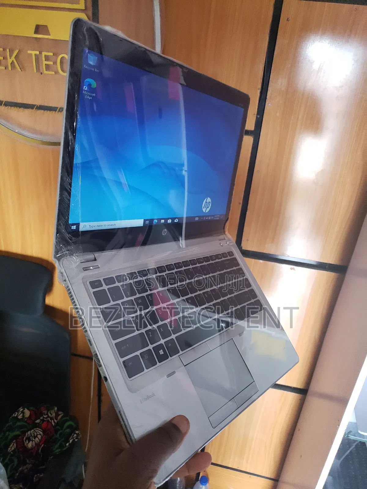 New Laptop HP EliteBook Folio 9480M 8GB Intel Core I5 HDD 500GB