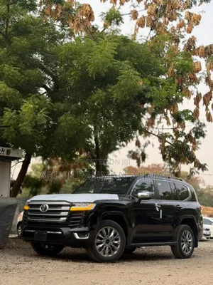 New Toyota Land Cruiser Prado 2.8 2025 Black