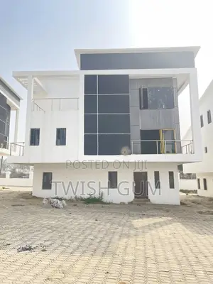 6bdrm Duplex in Blackdot Shelters., Guzape District for sale